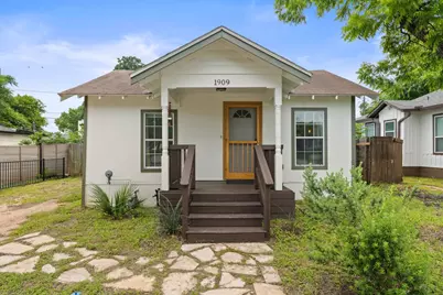 1909 College Row, Austin, TX 78702 - Photo 1