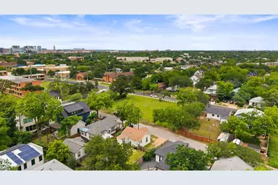 1909 College Row, Austin, TX 78702 - Photo 7