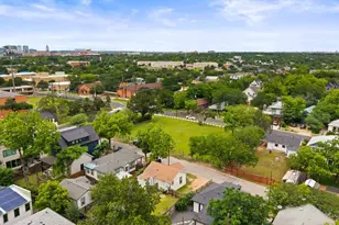 1909 College Row, Austin, TX 78702 - Photo 7