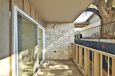 1304 Summit Street #102, Austin, TX 78741 - Photo 11