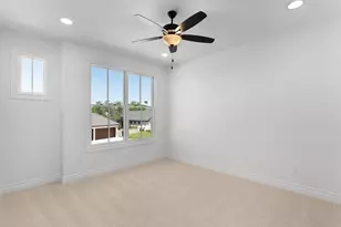 100 Sunny Bell Ct, Georgetown, TX 78628 - Photo 41