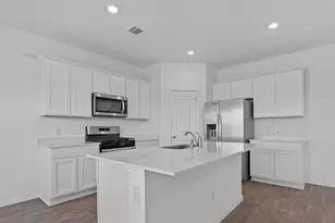 450 Globe Mallow Cir, Kyle, TX 78640 - Photo 7