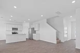 450 Globe Mallow Cir, Kyle, TX 78640 - Photo 5