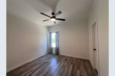 117 Cotton Rows Lane, Taylor, TX 76574 - Photo 31