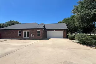 117 Cotton Rows Ln, Taylor, TX 76574 - Photo 13