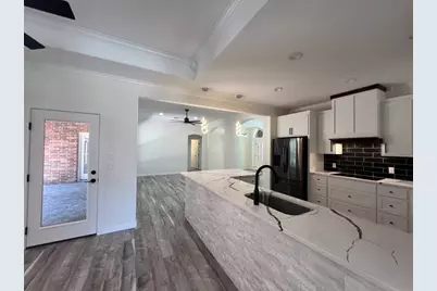 117 Cotton Rows Lane, Taylor, TX 76574 - Photo 5