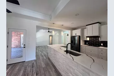 117 Cotton Rows Lane, Taylor, TX 76574 - Photo 5