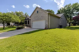 101 Morning Glory Cir, Georgetown, TX 78633 - Photo 3
