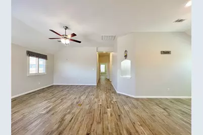 401 Arabian Colt Drive, Georgetown, TX 78626 - Photo 5