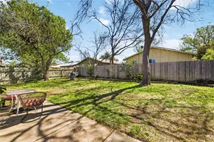 6401 Capriola Dr, Austin, TX 78745 - Photo 23