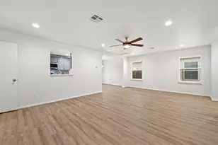 11313 Hill Stable Ct, Manchaca, TX 78652 - Photo 7