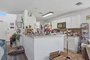 1303 Sunflower Ln, San Marcos, TX 78666 - Photo 5