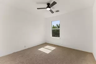 1303 Sunflower Ln, San Marcos, TX 78666 - Photo 7