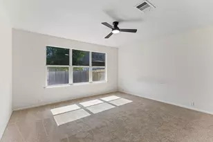 1303 Sunflower Ln, San Marcos, TX 78666 - Photo 13