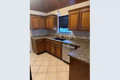 611 Rolling Green Drive, Lakeway, TX 78734 - Photo 5