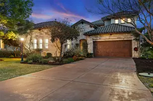 209 Rocky Coast Dr, Lakeway, TX 78738 - Photo 5