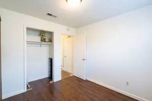 5611 Meadow Crest, Austin, TX 78744 - Photo 19