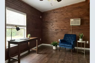 5611 Meadow Crest, Austin, TX 78744 - Photo 23