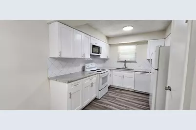 404 Creek Cove #B, Round Rock, TX 78664 - Photo 3