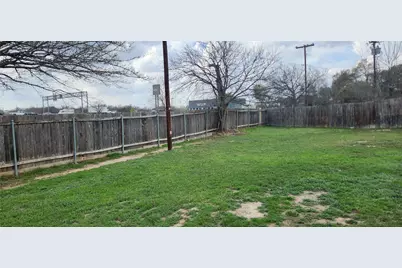 404 Creek Cove #B, Round Rock, TX 78664 - Photo 5