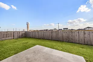 302 Sunshine Ln, Kyle, TX 78640 - Photo 23