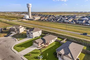 302 Sunshine Ln, Kyle, TX 78640 - Photo 25
