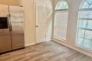 113 Granite Path, Liberty Hill, TX 78642 - Photo 5