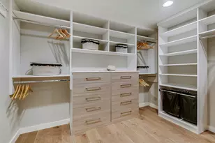 1004 Maufrais St, Austin, TX 78703 - Photo 9