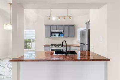 7225 White Panda Run, Del Valle, TX 78617 - Photo 11
