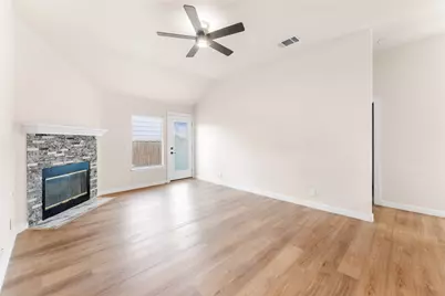 7225 White Panda Run, Del Valle, TX 78617 - Photo 7