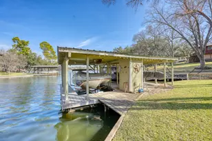 621 Sandy Mountain Dr, Sunrise Beach, TX 78643 - Photo 37