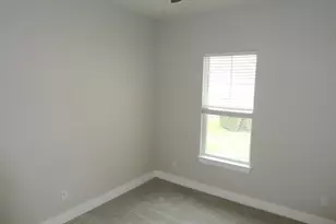 821 Faith Dr, Liberty Hill, TX 78642 - Photo 17