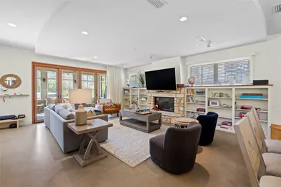 1706 W 10th Street, Austin, TX 78703 - Photo 5