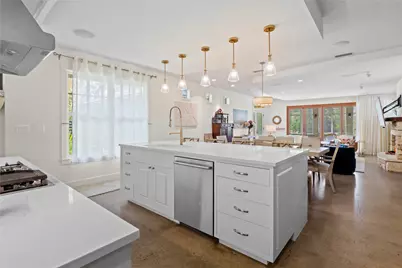 1706 W 10th Street, Austin, TX 78703 - Photo 11