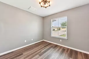 13237 Ring Dr, Manor, TX 78653 - Photo 17