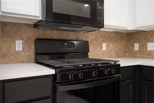 4514 Truth Wy, Austin, TX 78725 - Photo 7