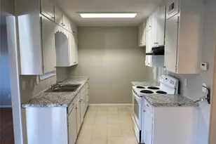 1053 Linde Ave, New Braunfels, TX 78130 - Photo 3