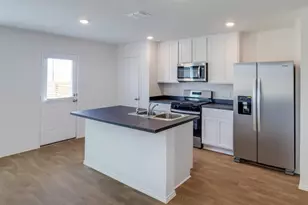 157 Schuenemann Wy, Uhland, TX 78640 - Photo 5