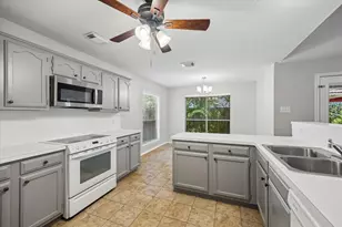 4619 Monaco Ln, Pasadena, TX 77505 - Photo 11
