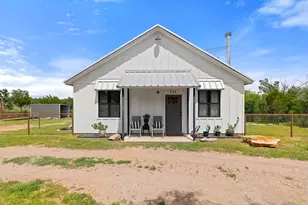 505 Broken Arrow Dr, Spicewood, TX 78669 - Photo 1