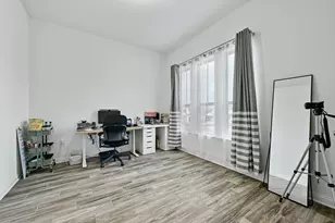 6725 Denia Dr, Austin, TX 78739 - Photo 5