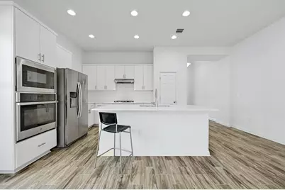 6725 Denia Drive, Austin, TX 78739 - Photo 9