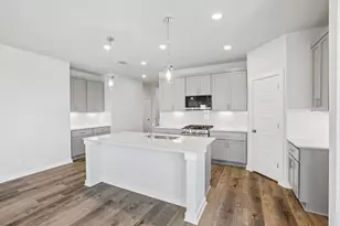 5416 San Pietro Dr, Austin, TX 78747 - Photo 11