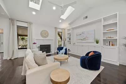 1707 Woodwind Lane, Austin, TX 78758 - Photo 9