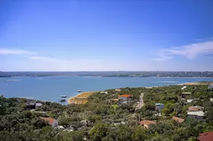 13908 Skyline Dr, Austin, TX 78732 - Photo 1