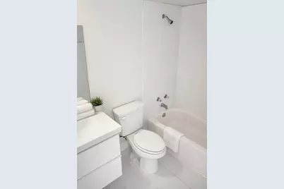 415 W 39th Street #204, 209, 309, Austin, TX 78751 - Photo 5