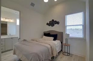 7208 Providence Ave, Austin, TX 78752 - Photo 9