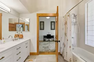 10716 Beach Rd, Leander, TX 78641 - Photo 37