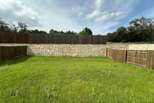 1002 Ridge Runner Dr, Georgetown, TX 78628 - Photo 23
