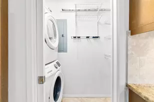 40 N Interstate 35, Austin, TX 78701 - Photo 11